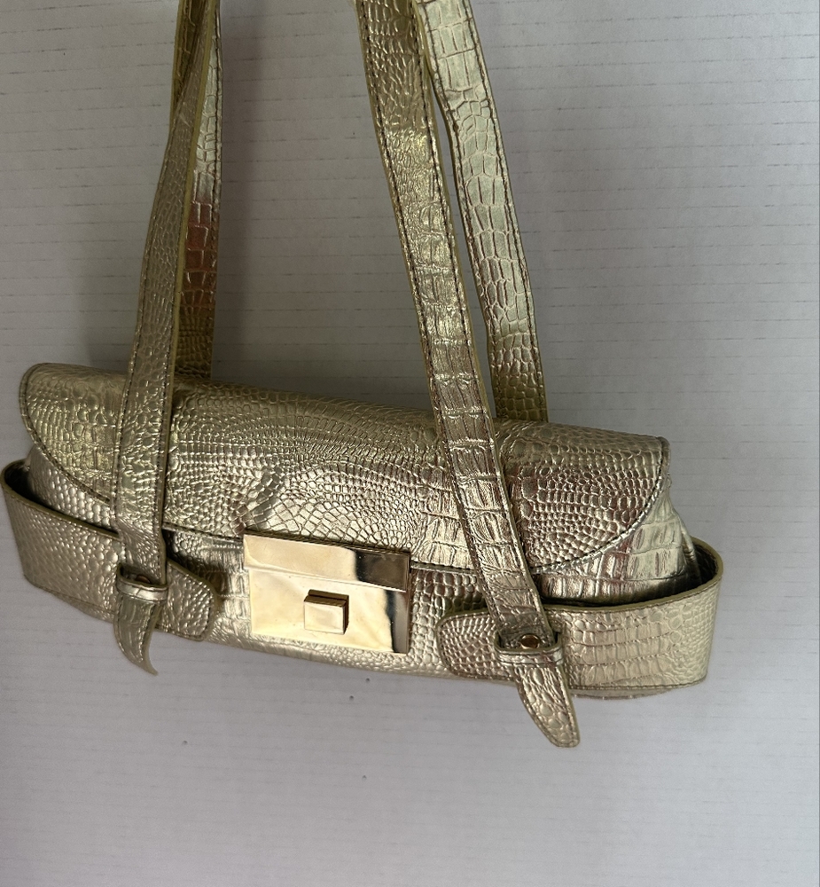 Elegant Gold Crocodile-Embossed Women's Bag